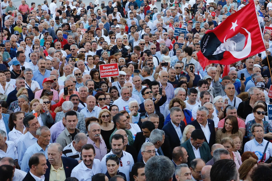 Miting podrške Džanan Kaftandžioglu nakon izricanja presude u septembru 2019.