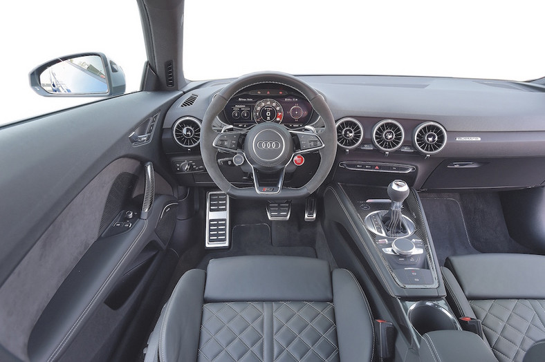 Audi TT RS i Audi Sport Quattro