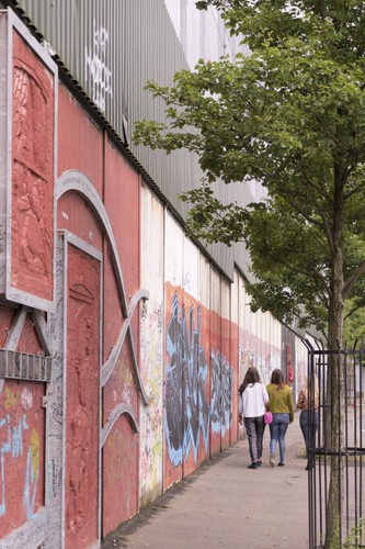 Peace wall - mur dzielący Belfast na na część katolicką i protestancką