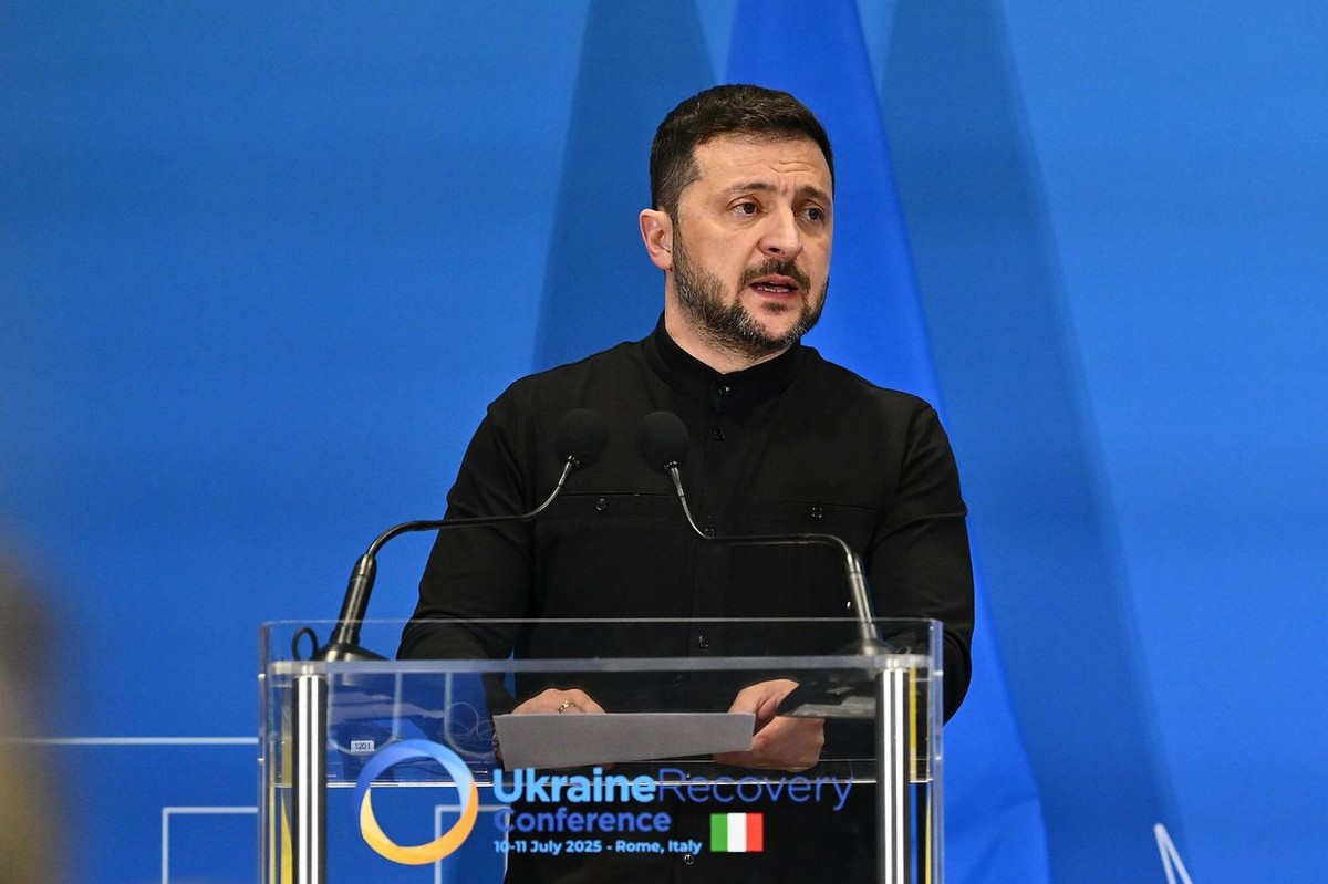 Spadek zaufania do prezydenta Zełenskiego po protestach [SONDAŻ]