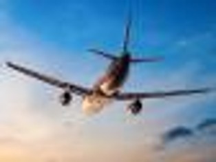 Jak polecieć na zimowe wakacje samolotem klasy lux w cenie klasy biznes?