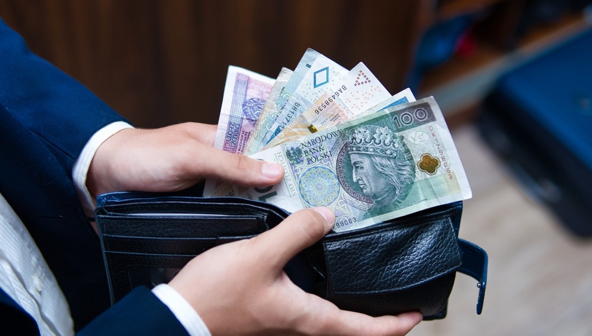 600 plus za obecność w pracy. Nowe prawo w 2025 roku? Rząd myśli nad rewolucją