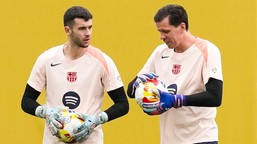 szczęsny może wrócić do bramki barcelony. lewandowski ma być gotowy