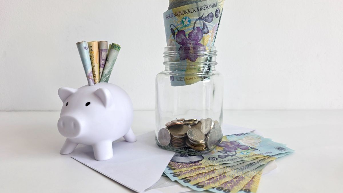 Cât a ajuns un euro, în prima zi după învestirea Guvernului Niculescu. Cursul BNR, miercuri, 21 octombrie 2026