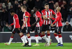 Bednarek strzelił trzeciego gola w sezonie. Southampton rozbił Brentford