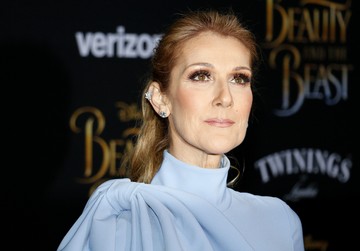 Céline Dion bordái eltörtek az izomgörcsöktől