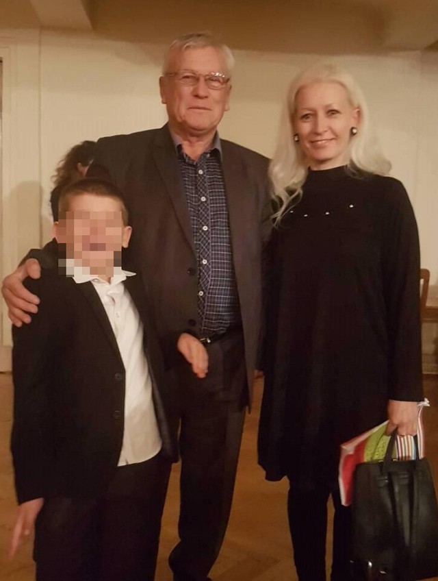 Milanče Radosavljević sa ćerkom Biljanom i unukom FOTO: Privatna arhiva
