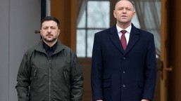 ukrainofilia zachodu. ekspert broni nawrockiego po tekście "guardiana"