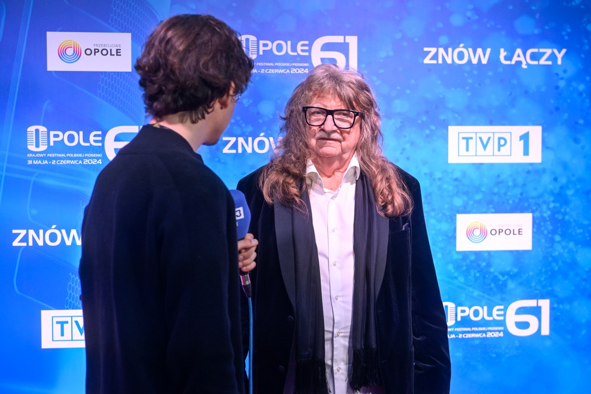 Andrzej Zieliński wyznaje, że ma problemy ze zdrowiem. Zazwyczaj podczas występów pomagał mu brat