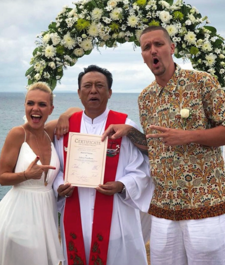 Separ sa rozlúčil s kamarátom Osťom na špeciálnom mieste - kde mal pred rokmi svadbu.