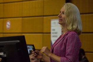 Javorcik: Zagraniczne inwestycje są dobre, ale nie przyciągajmy ich podatkami