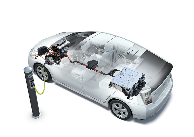 Toyota Prius Plug-In: 18 km na prądzie