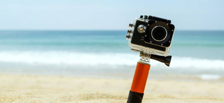 Kamera sportowa to idealny gadżet na wakacje. Które modele są na topie?