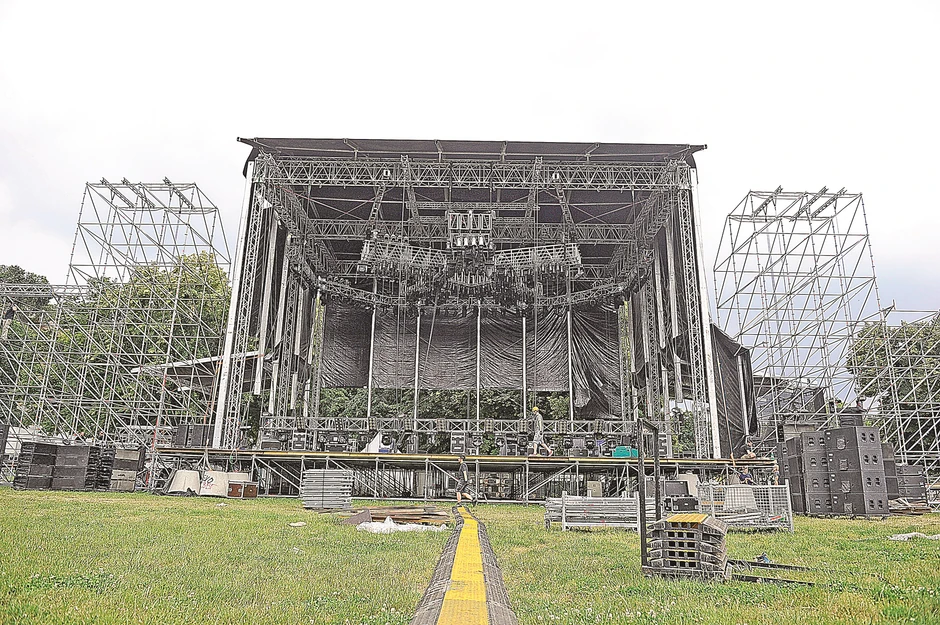 I postavljanje bine ulazi u cenu: Iz Donjeg grada