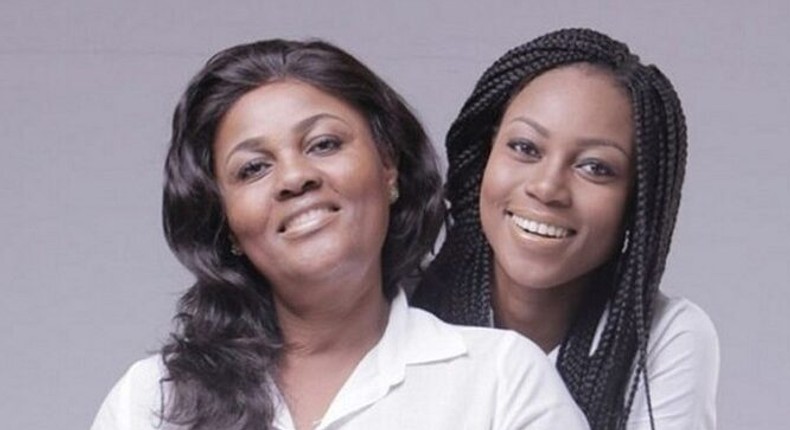 Yvonne Nelson and mother