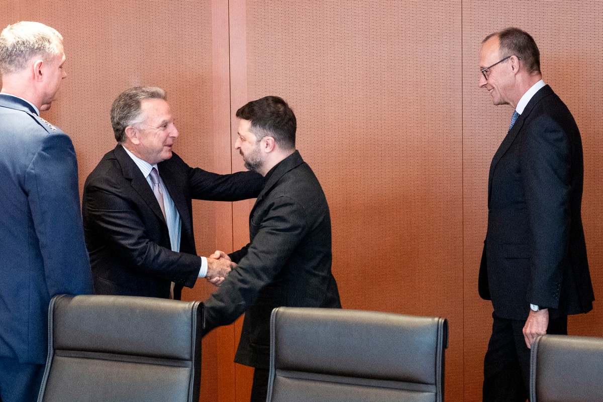 "Nadzieja na cud bożonarodzeniowy". Niemcy piszą o spotkaniu w sprawie Ukrainy