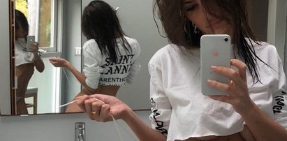 Rozbierania nigdy dość! Emily Ratajkowski znów pokazuje...