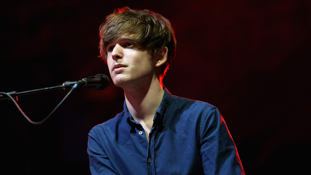 James Blake zaprezentował swój premierowy singel zatytułowany "Retrograde". Nagranie stanowi zapowiedź nowej studyjnej płyty artysty.