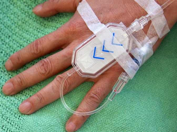 Publiczne wydatki na zdrowie (% całkowitych wydatków na zdrowie)