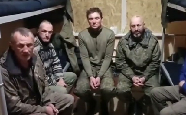 Rosyjscy żołnierze, którzy poddali się Ukraińcom