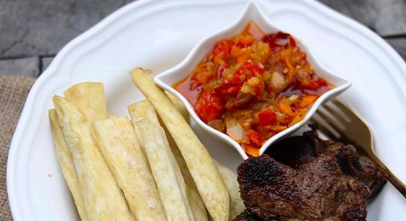 Ghanaian yam chips and grilled goat chops (foodace)