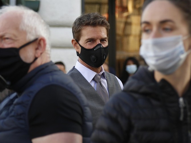Tom Kruz puca od botoksa, novo lice (63) slavnog glumca prenerazilo ljude