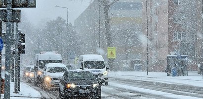 Silny wiatr i śnieg, zamiecie, oblodzenia, burze. Dziś niebezpiecznie! I jest prognoza na siedem dni [POGODA]