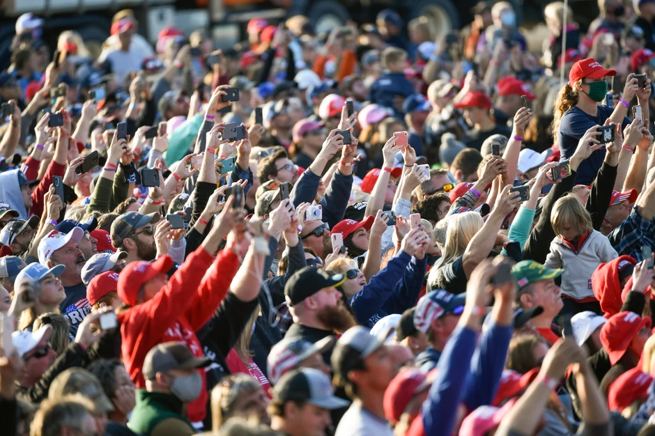 Trampov reli u Bemidžiju, Minesota, 18. septembra