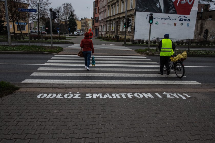 Odłóż smartfon i żyj