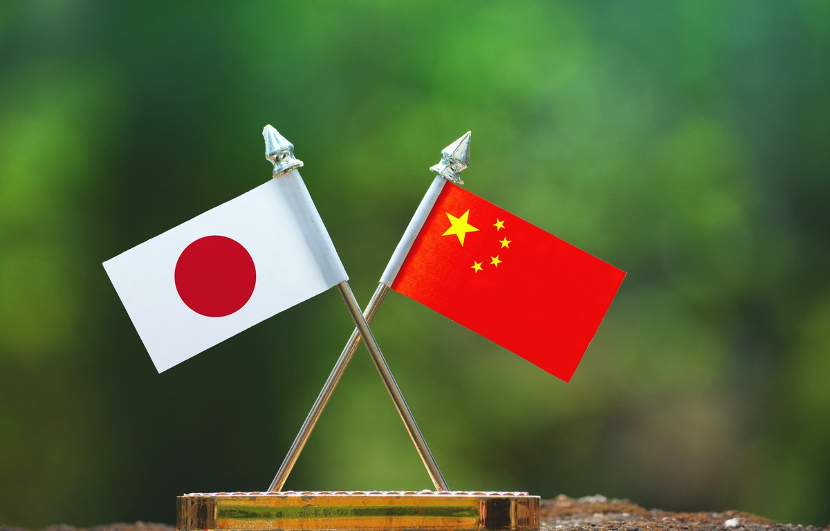 Japonia obawia się zwiększonej aktywności wojskowej Chin i Korei Północnej