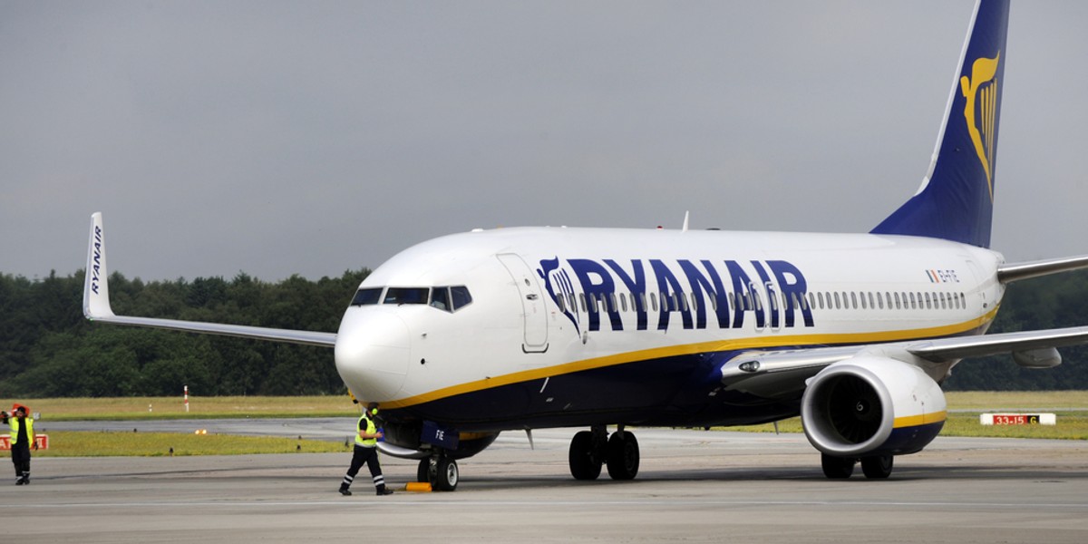 Ryanair to największa tania linia lotnicza w Europie. Każdego dnia obsługuje ponad 2 tys. lotów. W skali roku przewozi ponad 130 mln pasażerów