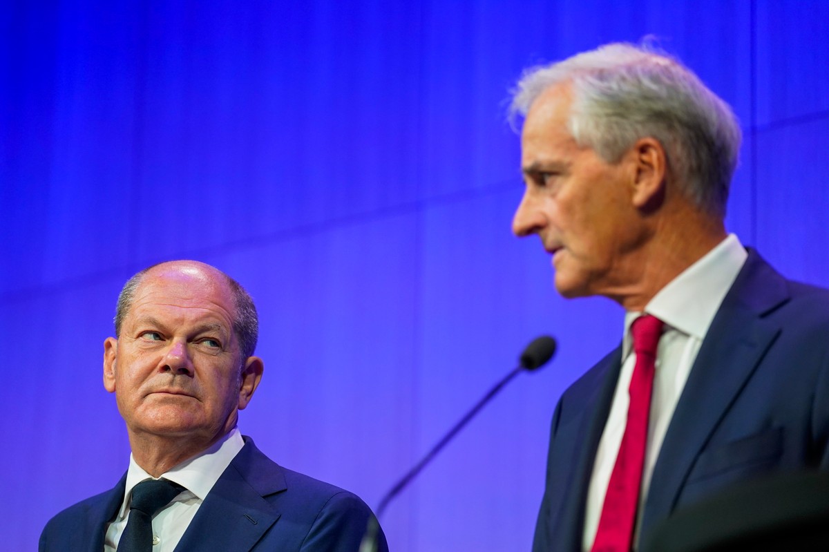 Olaf Scholz i Jonas Gahr Store