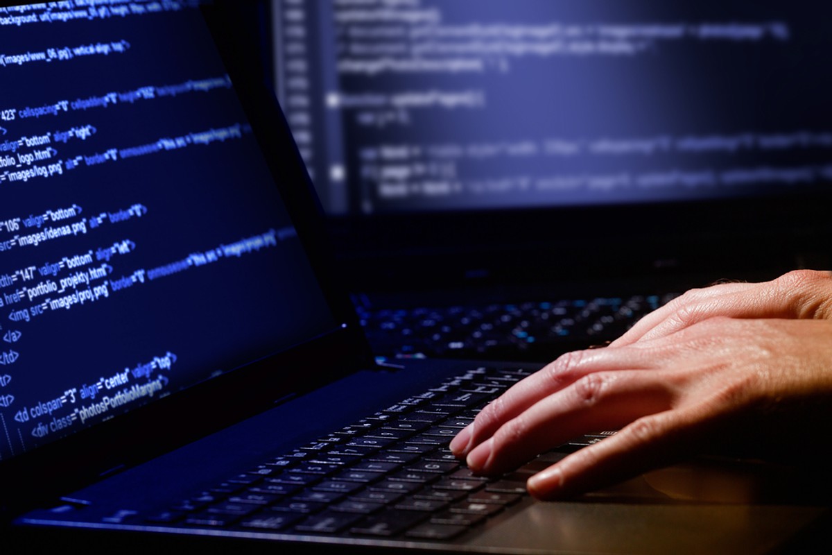 Wzrost zagrożeń w cyberprzestrzeni. MSZ wydało oświadczenie