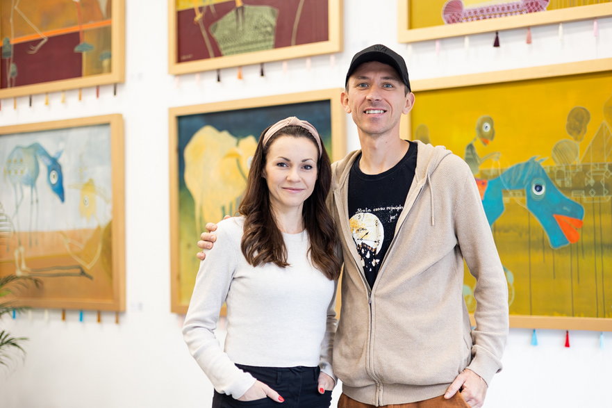 Karolina i Mariusz Brodowscy w galerii w Nowym Sączu
