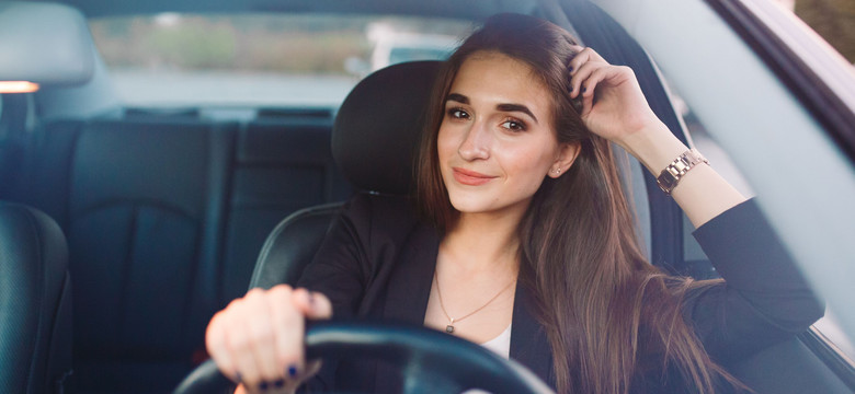 Jak chronić kobiety za kierownicą? Przez lata wzorem do badań była męską postać