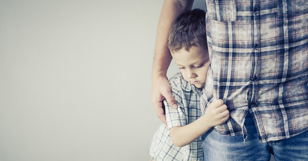 Rok więzienia za utrudnianie kontaktu dziecka z drugim rodzicem. Nierealizowanie kontaktów z małoletnim ma być surowo sankcjonowane. Projekt ustawy trafił do Sejmu