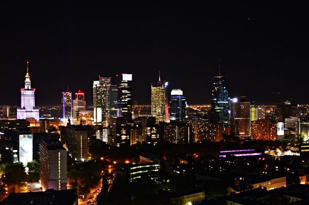 Warszawa nocą fot. Dorota Kalinowska