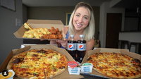 Versenyszerűen zabál egy amerikai nő: naponta akár 16 ezer kalóriát is elfogyaszt