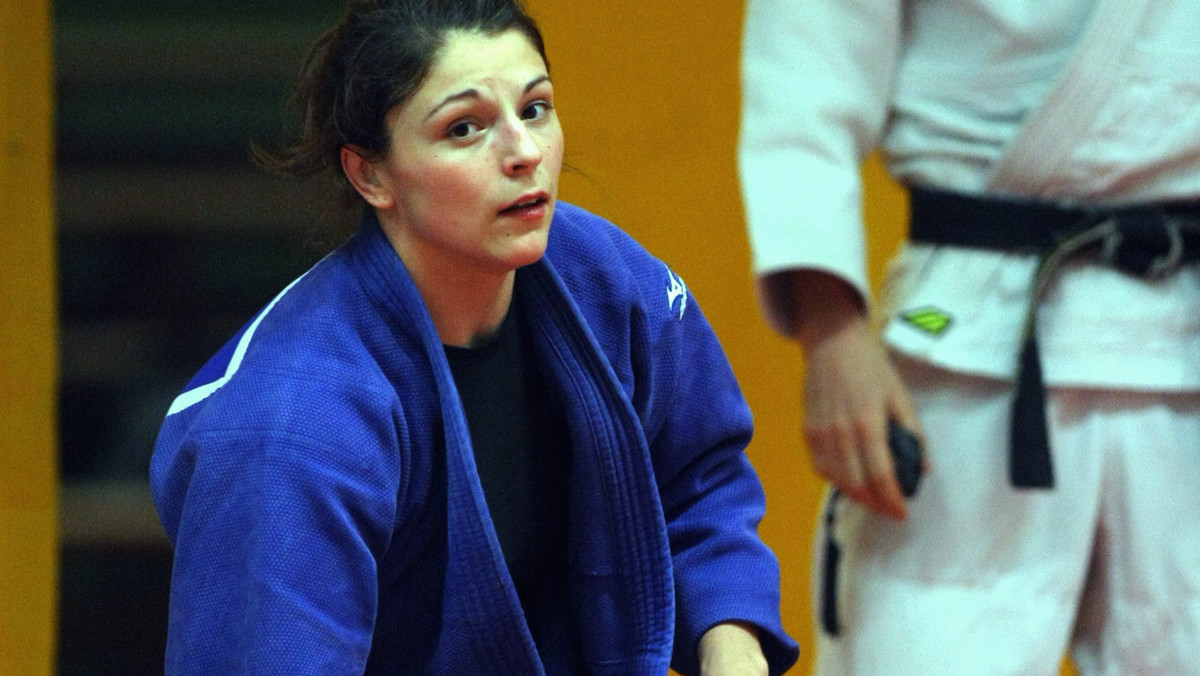 Oprócz zawodnika Gwardii Wrocław, do Tokio pojadą inni młodzi judocy: Karolina Pieńkowska (52 kg, AZS UW Warszawa), Agata Perenc (57 kg, Polonia Rybnik), Piotr Kurkiewicz (73 kg, Ryś Warszawa), Kamil Kozłowski (90 kg, Gwardia Olsztyn) i Maciej Sarnacki (+100 kg, Gwardia Olsztyn).