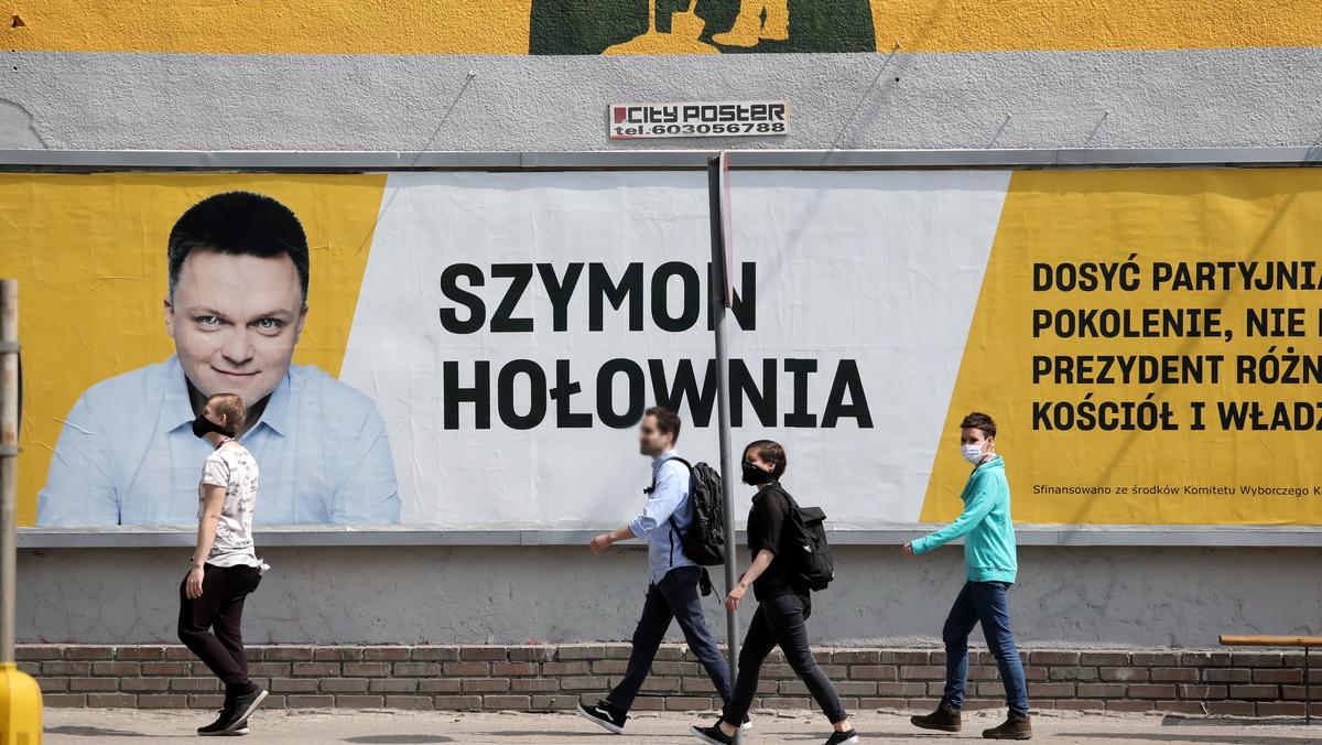 Mural wyborczy Szymona Hołowni
