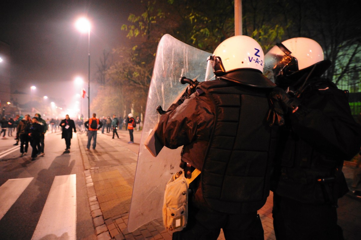 Policjanci w czasie Marszu Niepodległości