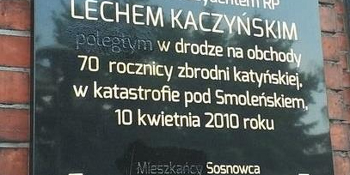 72-latka zniszczyła tablicę smoleńską 