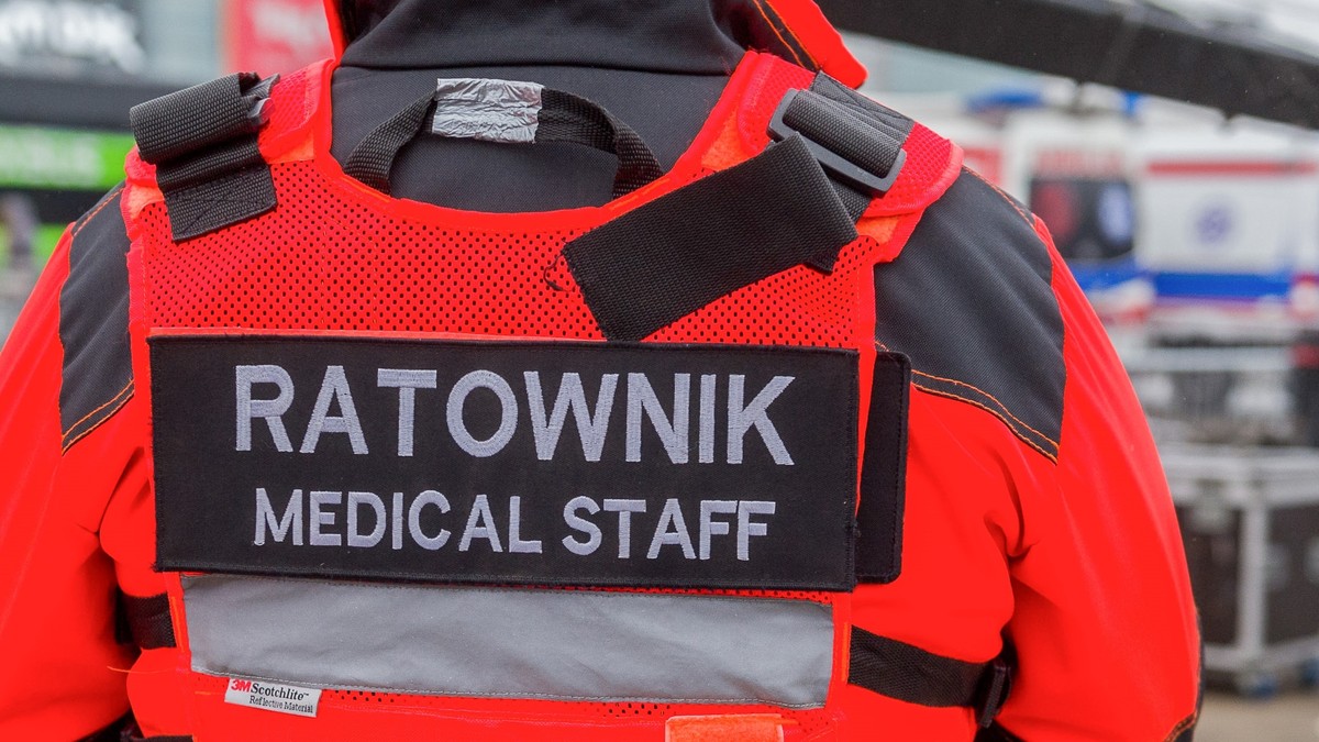 Skandal w zielonogórskim szpitalu. Napastnik połamał ratownikowi żebra. Jest akt oskarżenia