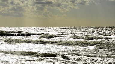 Dobre wieści dla plażowiczów. Coraz cieplejsza woda w morzu i jeziorach