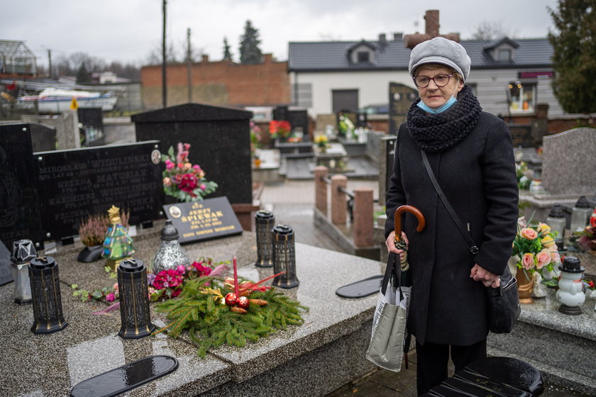 Te cmentarne opłaty to wyzysk - uważają mieszkańcy, którzy walczą z kurią o odzyskanie pieniędzy za pochówki