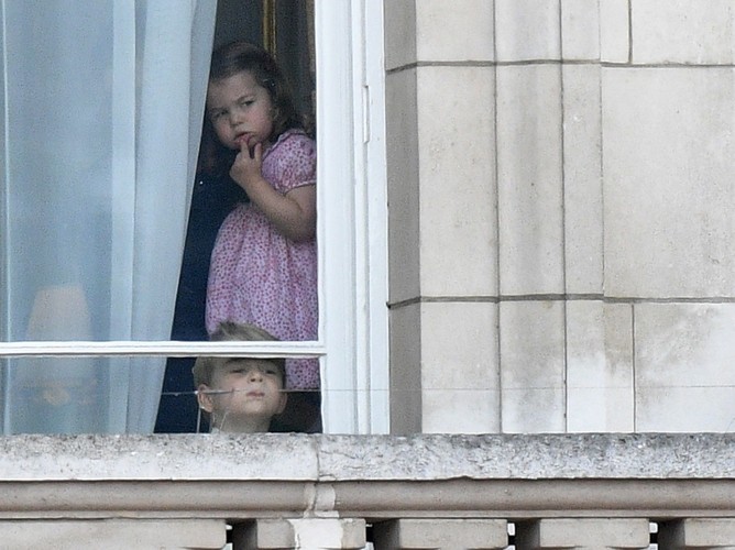 Księżniczka Charlotte i książę George