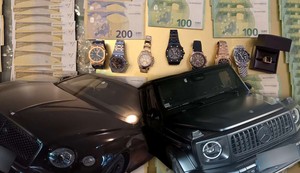 zaplenjen novac satovi i automobili