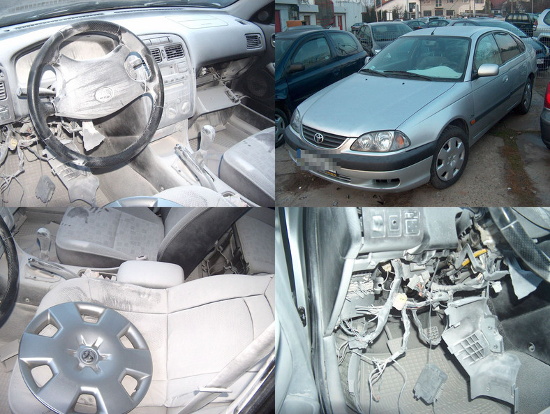 Toyota Avensis zdemolowana przez złodziei