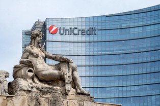 Włoski UniCredit przejmie w całości Commerzbank? Niemcy są wściekli