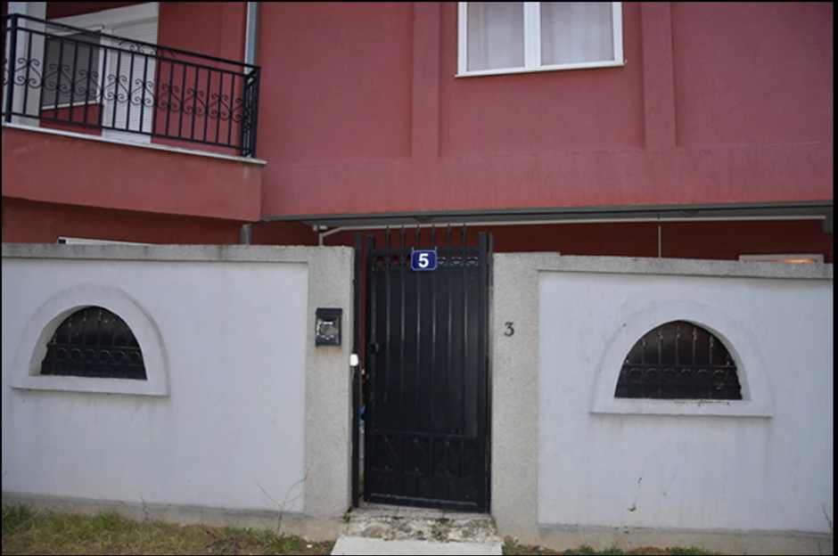 Zabranjeno preuzimanje fotografija bez saglasnosti redakcije Blic